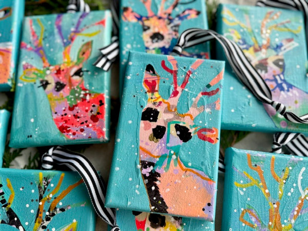 Pecan Tassie Turquoise Reindeer